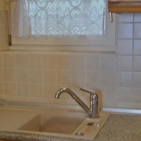 Apartment Rose Garden City