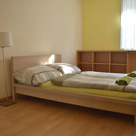 Apartment Rose Garden City *
